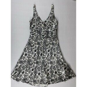 Mica Vintage Ruched Midi Dress Women’s Size 6 Black White Floral Pattern